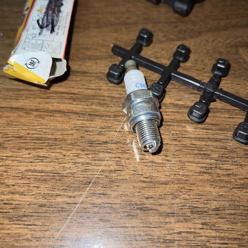 Rc Car Parts Lot Schumacher Traxxas Tamiya Kyosho Mix Rc Parts Used!!! - Image 5