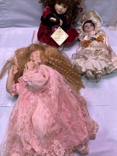 Vintage Dolls Lot Of Collectible Toys