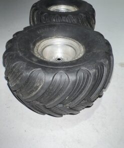Alternative view of Traxxas Tires & Wheels (2) Vintage Rc Car part