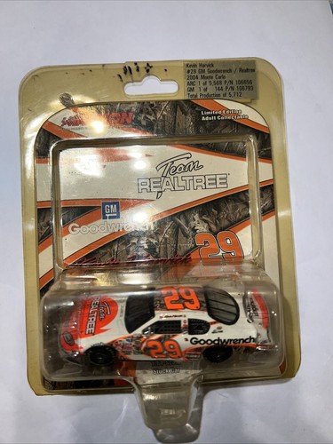Action Nascar #29 GM Goodwrench Kevin Harvick Realtree 2004 Monte Carlo 1:64