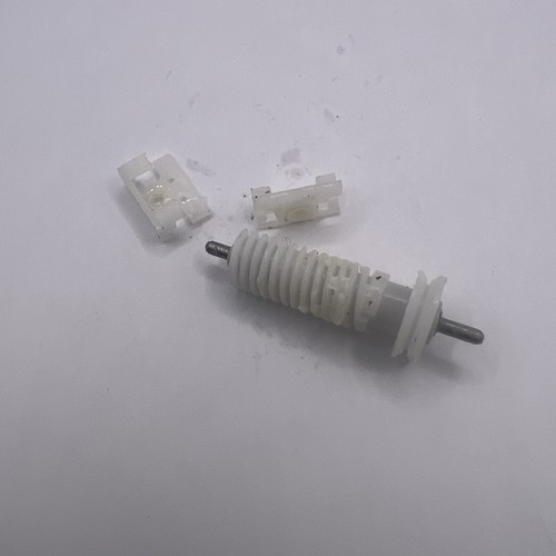 JVC XL-MC334 Plastic Warm Gear Part Works Great 200 Cd Changer Parts