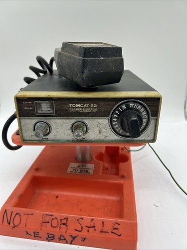 Vintage Pearce Simpson Tomcat 23B 23 Channel CB Radio Transceiver For Parts