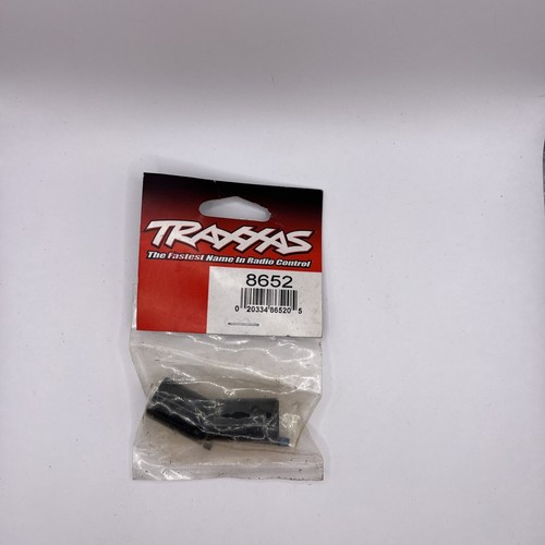 Traxxas 8652 Drive cup, machined steel (2)/ 4x17mm screw pins (2) NEW
