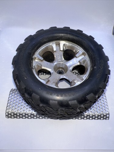 Traxxas single used wheel free shipping wheel hub damaged